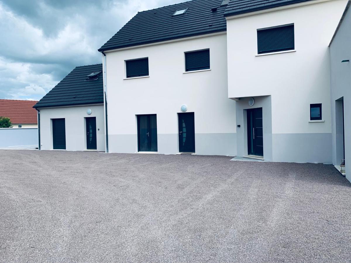 شقة Monéteau  في Loft Evasion , Parking Gratuit , 5 Min Auxerre المظهر الخارجي الصورة